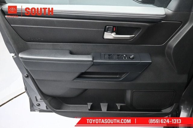 2025 Toyota Tundra 4WD SR5