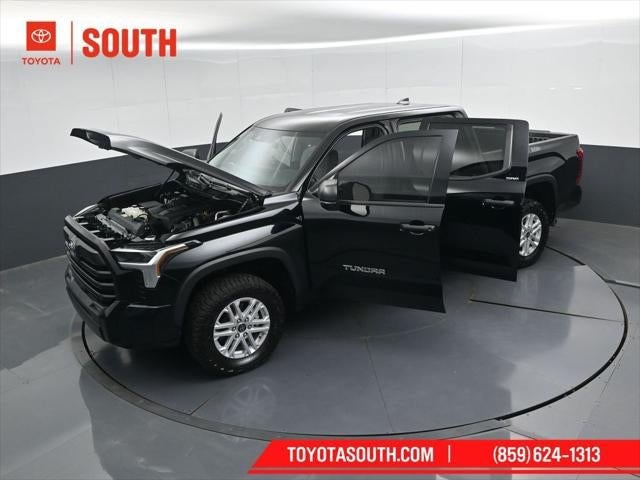 2024 Toyota Tundra 4WD SR5