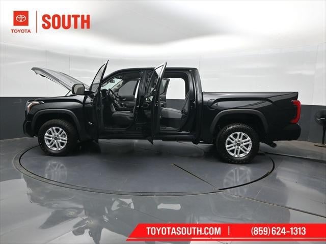2024 Toyota Tundra 4WD SR5