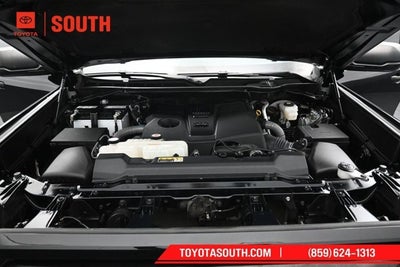 2024 Toyota Tundra 4WD SR5