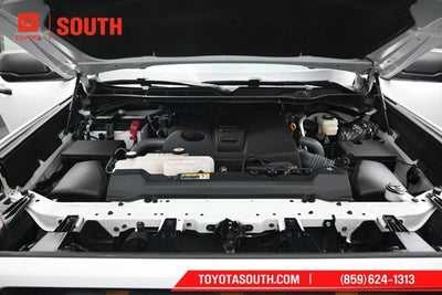 2024 Toyota Tundra 4WD SR5