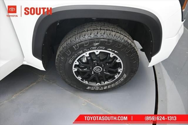 2024 Toyota Tundra 4WD SR5