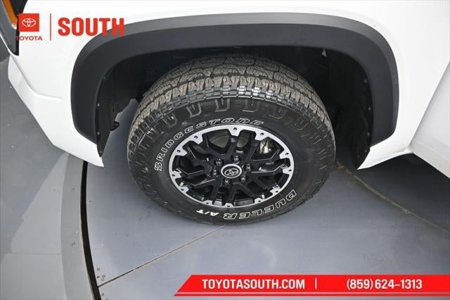 2024 Toyota Tundra 4WD SR5
