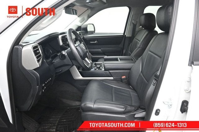 2024 Toyota Tundra 4WD SR5