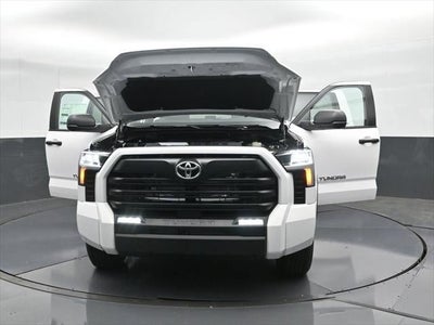 2025 Toyota Tundra 4WD SR5