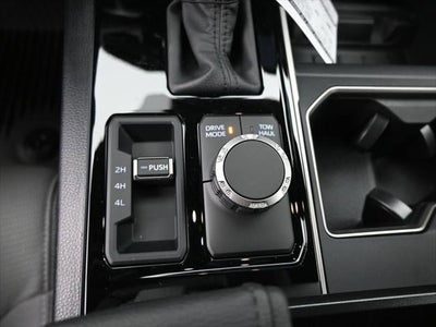 2025 Toyota Tundra 4WD SR5