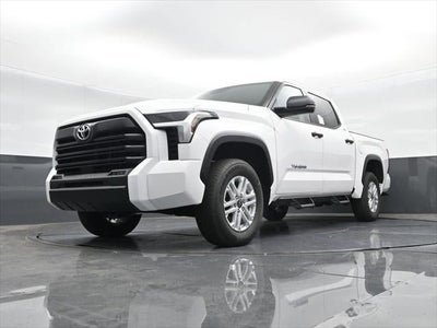 2025 Toyota Tundra 4WD SR5