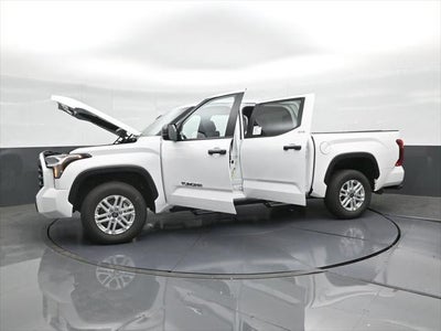 2025 Toyota Tundra 4WD SR5