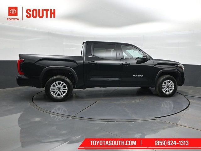 2026 Toyota Tundra 4WD SR5