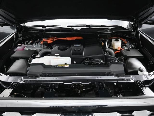 2025 Toyota Tundra 4WD Platinum Hybrid