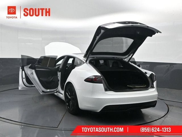 2022 Tesla Model S Base