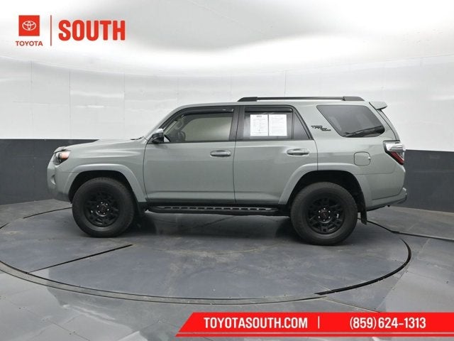 2023 Toyota 4Runner TRD Off Road