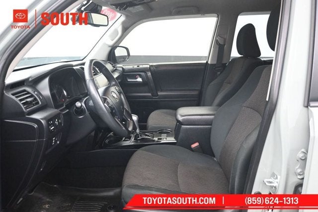 2023 Toyota 4Runner TRD Off Road