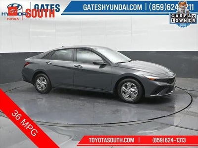2025 Hyundai Elantra SE