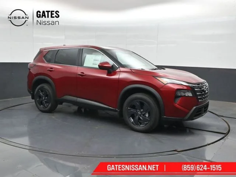 Nissan Rogue on the lot at Gates Nissan of Richmond, Kentucky